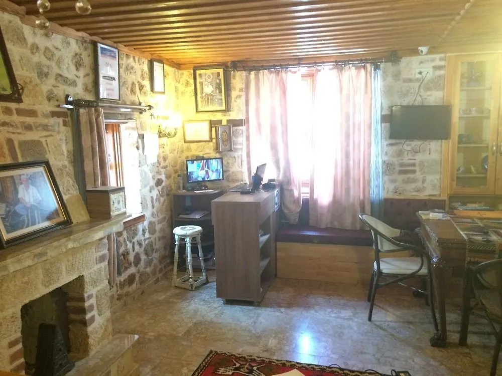 Casa Franco Old Town Hotel Antalya 2*,
