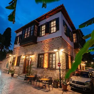 Otel Cedrus