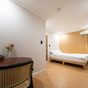  Hostal Ssh Lk Corea del Sur