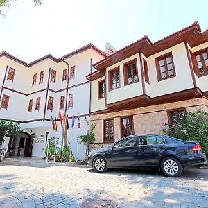 Otel Karyatit Kaleici